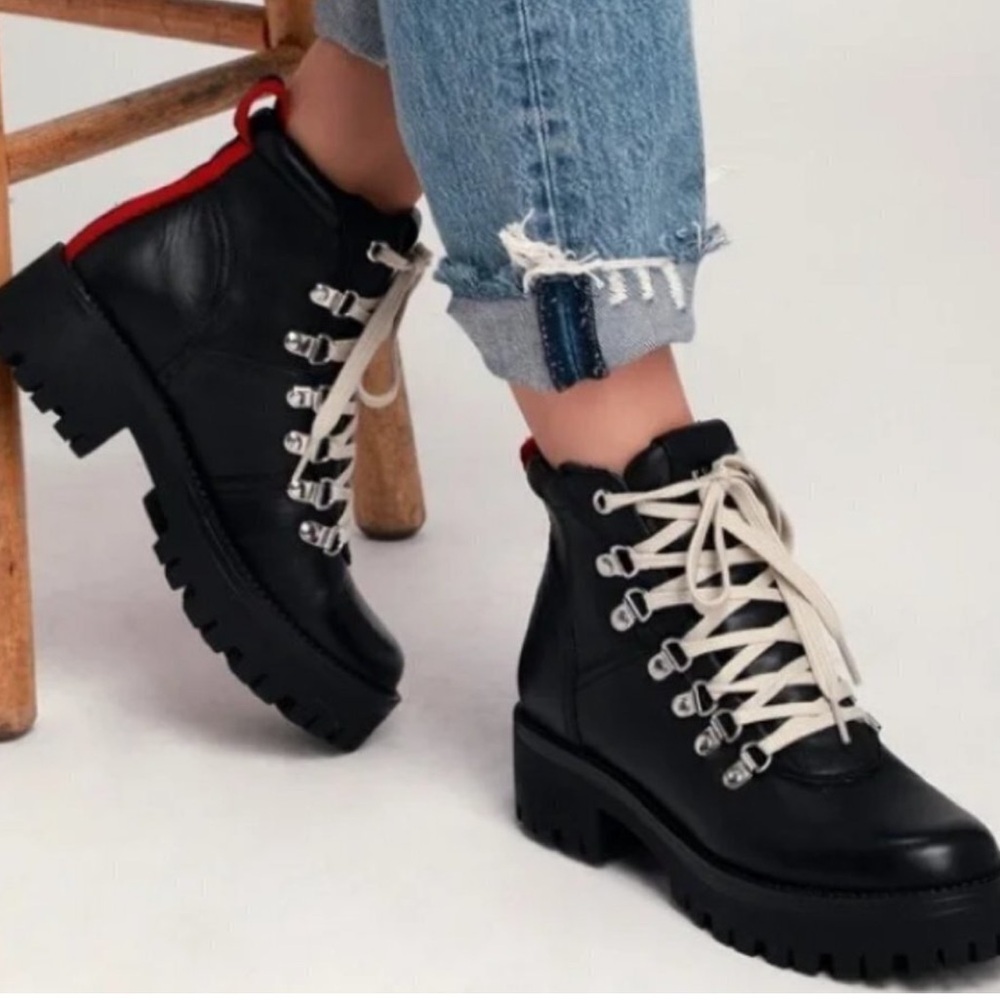 Steve Madden NY90 Combat Boots Black with Red and Navy Stripes Size 9